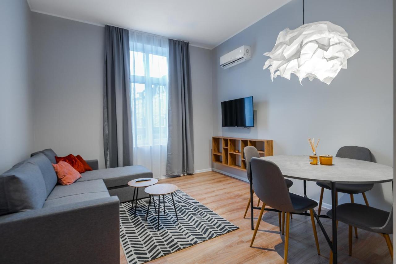 New Black & White - 2Bdr Apartment With Balcony Σόφια Εξωτερικό φωτογραφία